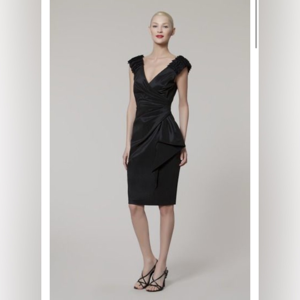 Maggy London Black V-Neck Cocktail Dress